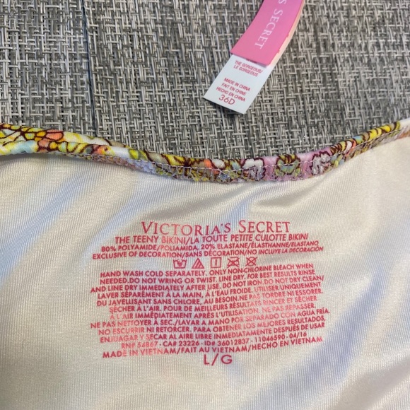 Victoria’s Secret swimsuit - Picture 5 of 5